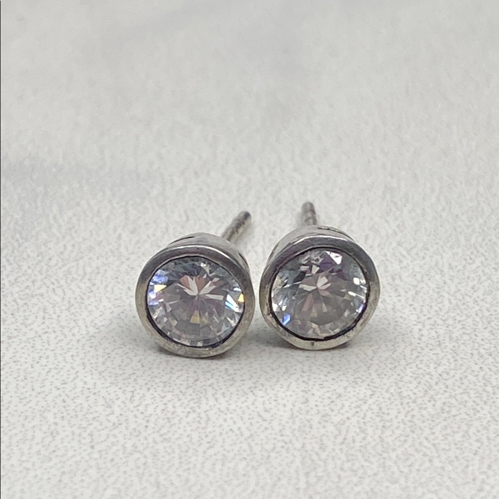 Sterling Silver Crystal‎ Stud Earrings